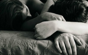 Sau quan hệ, xét nghiệm HIV âm tính có yên tâm?