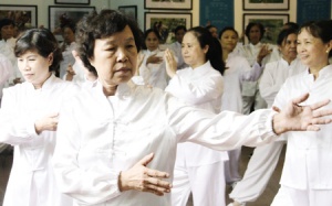 Việt Nam đối mặt với già hóa dân số nhanh