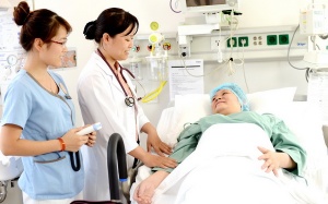 Cảnh giác với 'bác sỹ giả'