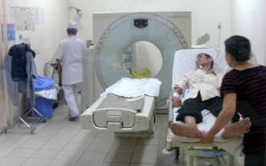 Bệnh nhân 'cùng khổ' vì tiền xét nghiệm