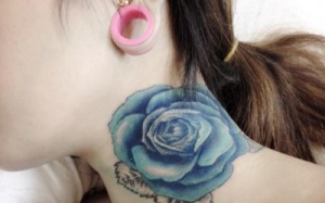 Nong tai - thú chơi hành xác