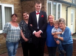 Bệnh lớn mãi không ngừng