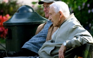 Dân Thụy Sĩ, Nhật, Italy có tuổi thọ cao nhất trong OECD