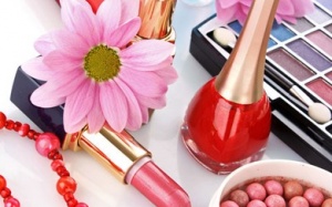 Cẩn trọng để tránh dị ứng mỹ phẩm