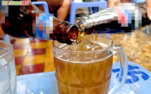 Nguy cơ ngộ độc từ hỗn hợp rượu + bia + nước tăng lực