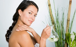 Rộ xu hướng làm đẹp với dầu dừa tự nhiên