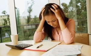 10 dấu hiệu cơ thể thiếu sắt