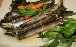 Cá kèo kho rau răm