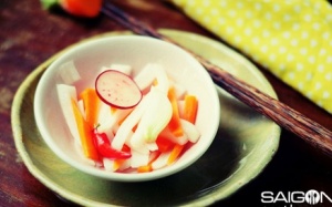 Củ cải muối chua ngọt chống ngán ngày Tết