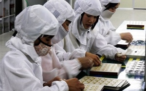 Cảnh báo về vệ sinh an toàn lao động ngành lắp ráp điện tử