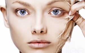 Đồi mồi, nứt nẻ, chàm: Những cảnh báo không thể bỏ qua