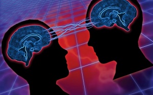 Con người cần cả hai bán cầu não để giao tiếp