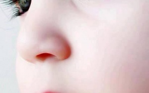 Phẫu thuật mắt lé có nguy hiểm gì không?