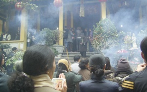 Đi chùa lễ Phật xưa và nay