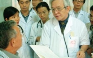 GS-TS Phạm Gia Khải: 'Y đức là những bài học về tình yêu thương...'