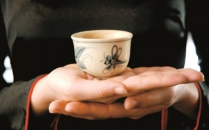 Nâng chén Trà Việt