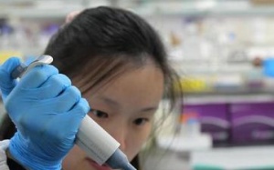 Vaccine ngừa cúm H7N9 bước đầu thử nghiệm thành công