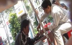 Ngưng cấp methadone cho 3 người nghiện tuồn thuốc ra ngoài