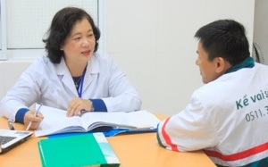 Người phụ nữ biết 'nghe nghiện trình bày'