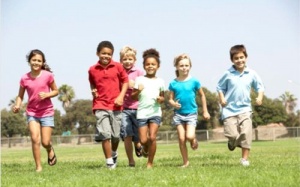 Trẻ mạnh khỏe hơn nhờ tập thể dục
