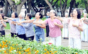 Tập nhẹ để phòng và đối phó với thoái hóa khớp