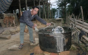 Bí ẩn chiếc nồi đun mãi không sôi trên đỉnh Pù Luông