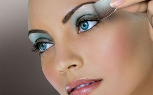 Để tự tin với ánh nhìn quyến rũ