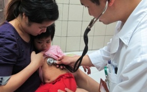 Cả nhà nhập viện vì dịch sởi