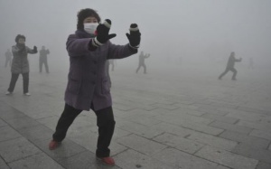 Trung Quốc dùng máy bay không người lái làm sạch ô nhiễm