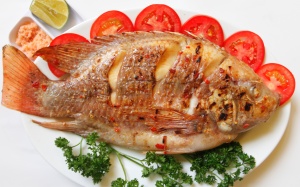 Cá điêu hồng nướng muối ớt