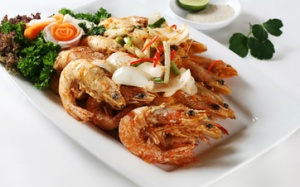 2 món ngon, dễ làm với tôm