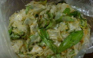 14 học sinh cùng nhập viện vì bánh tráng trộn cổng trường