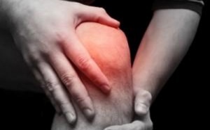 Chủ quan với bệnh xương khớp, từ viêm thành tàn phế