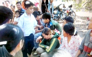 Cha nuôi 'thần y' nhí bị phạt 35 triệu đồng