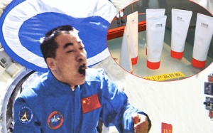 Phi hành gia ăn gì?