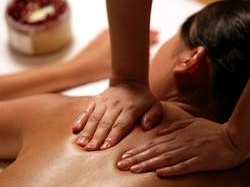 Tử vong vì bấm huyệt, massage