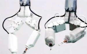 Robot phẫu thuật cho phi hành gia