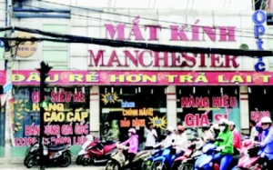 Hỏng mắt vì kính