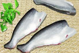 Phát hiện cá basa đông lạnh, kem hộp giả hàng Nhật Bản