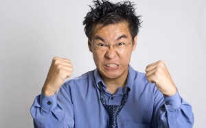 Nóng giận hại thân