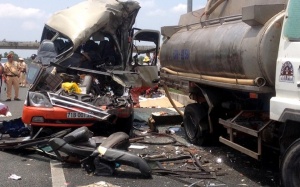 Tai nạn giao thông nghiêm trọng, 11 bệnh nhân nhập viện