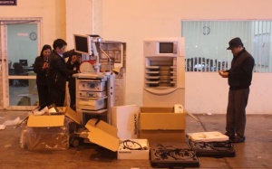 Khó đối phó với thiết bị y tế cũ nát tuồn về Việt Nam