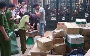 Bắt 1,2 tấn thuốc trị sốt rét, Viagra... giả