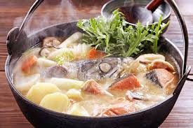 Canh chua đầu cá hồi ngon bổ rẻ