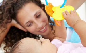 Kiểm tra thị lực cho bé