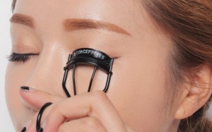 Mắt thêm to tròn: phải có 'mẹo'