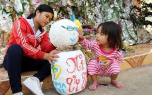 Vì sao? vì sao? vì sao?...