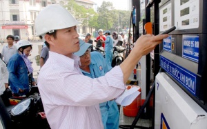 Xăng lại tăng giá từ 12 giờ trưa nay 22/4