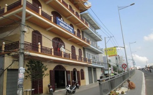 Mẹ 'bắt cóc' con ruột tại chùa?