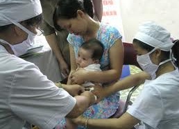 Tiêm sởi miễn phí trẻ 2-10 tuổi 11 tỉnh thành